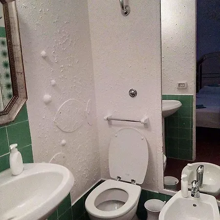 Nocleg ze śniadaniem Gherita Seiano Station Vico Equense